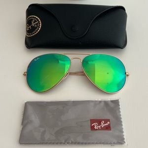 Aviator Green Flash Lenses, matte gold frame, size XL